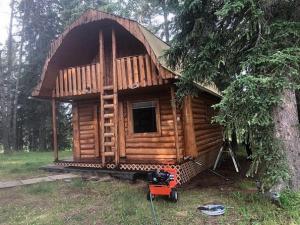 Bragg Creek Log Homes