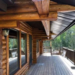 Bragg Creek Log Homes