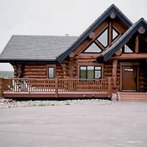 Bragg Creek Log Homes