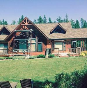 Bragg Creek Log Homes